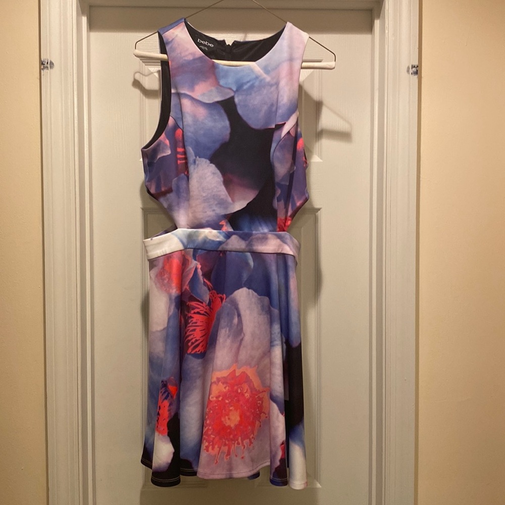 Bebe dress